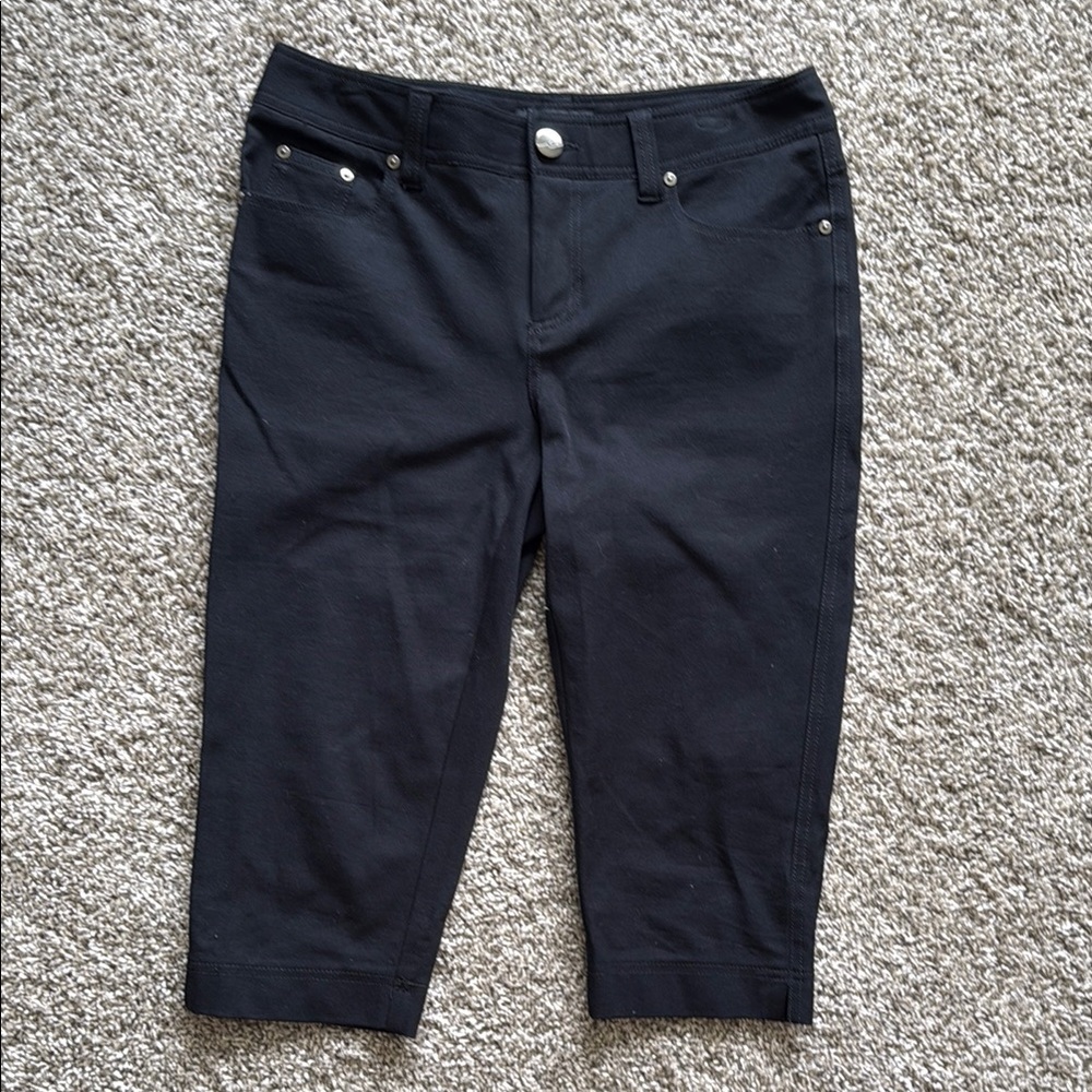 INC International Concepts Black Capri Pants